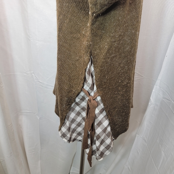 A'reve by Anthropologie Long Sleeves Brown top - Picture 3 of 5